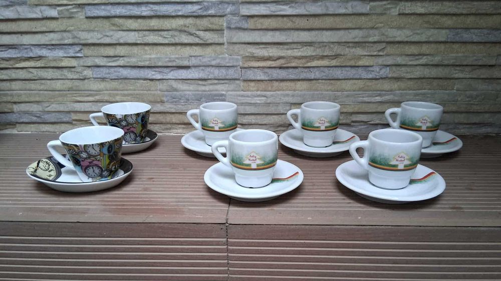 Vende-se Conjunto Chávenas Café