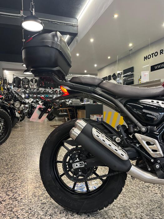 Triumph Bonneville Scrambler 400 de 2023 Apenas 5700 Kms