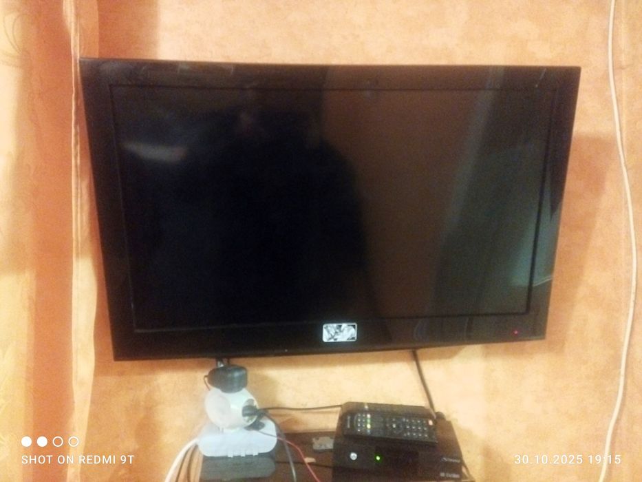 продам телевізор samsung 32 дюйма