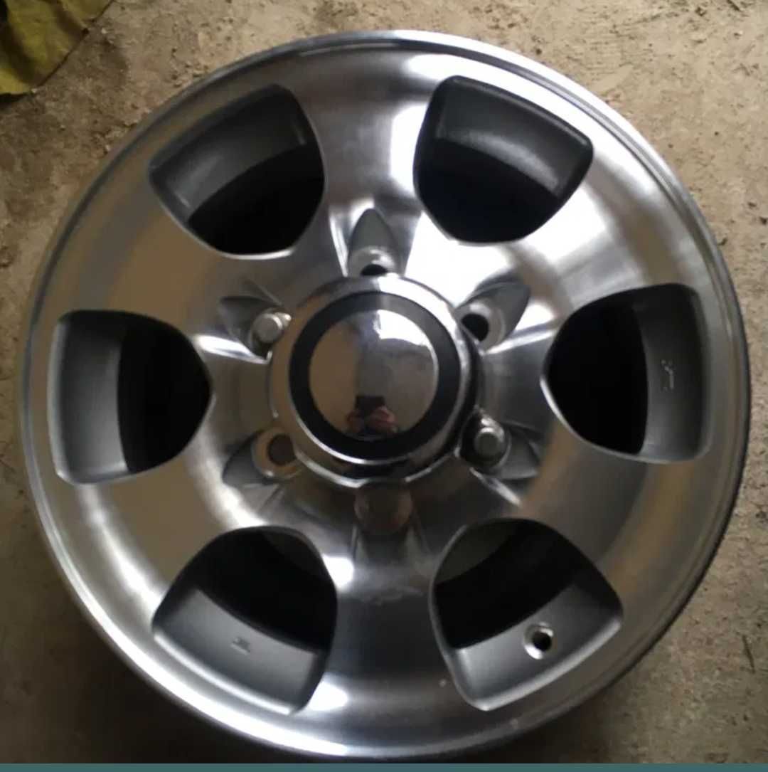 PCD 6x139,7 DIA108,1 R15 6J ET33  диски оригінал  Enkei для Mitsubishi