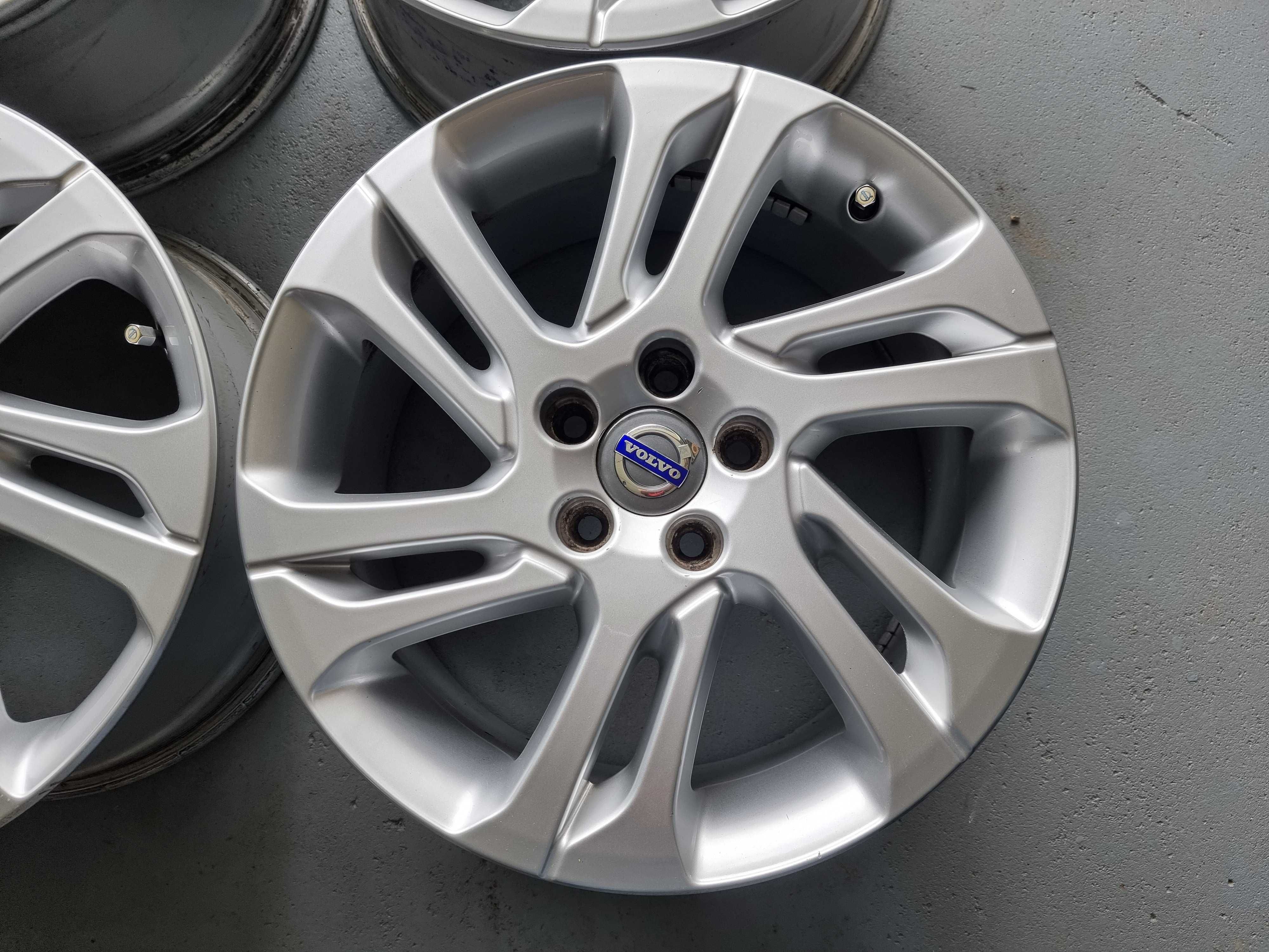 VOLVO XC40 XC60 V60 V70 XC70 ALUFELGI 17" 5x108 et55 7,5J