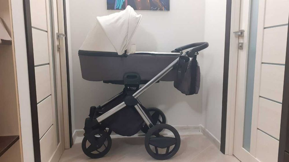 Коляска/візочок Invictus V-Plus 2 в 1