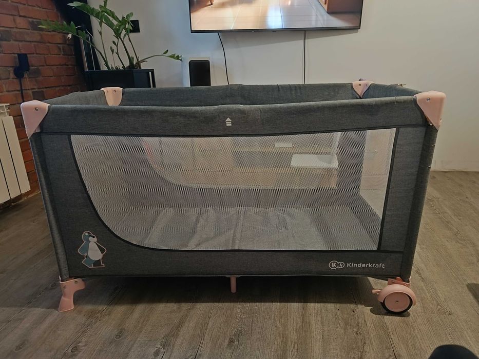 Łóżeczko turystyczne