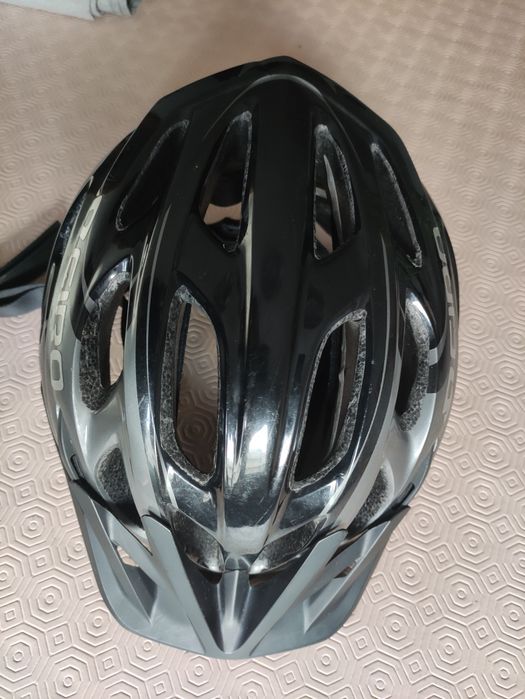 Capacete ciclismo Giro Rift tamanho L bom estado