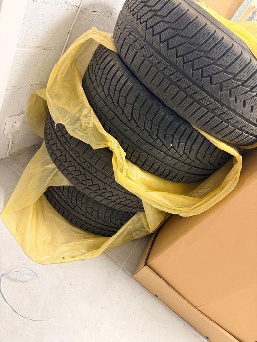 Opony Continental / Hancook 235 / 50 r 19