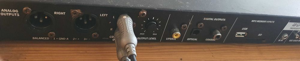 Leitor Cds / Usb / Sd - Apart Pc1000r  Mp3/Digital