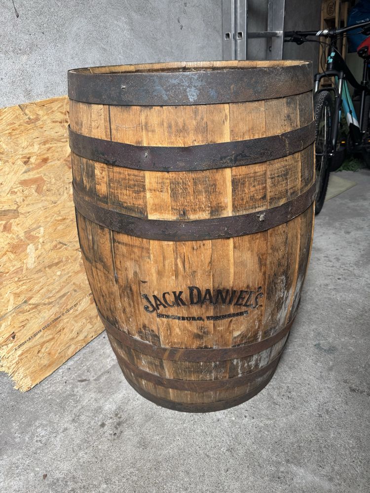 Oryginalna beczka Jack Daniel’s bez górnego dekla