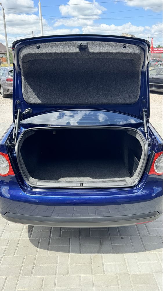 Volkswagen Jetta Фольксваген Джета 2006 р 2,0 бензин 6МКПП
