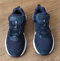 Nike кроссовки р.31(19,5см)