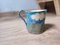 Kubek ceramiczny z górami handmade, rękodzieło