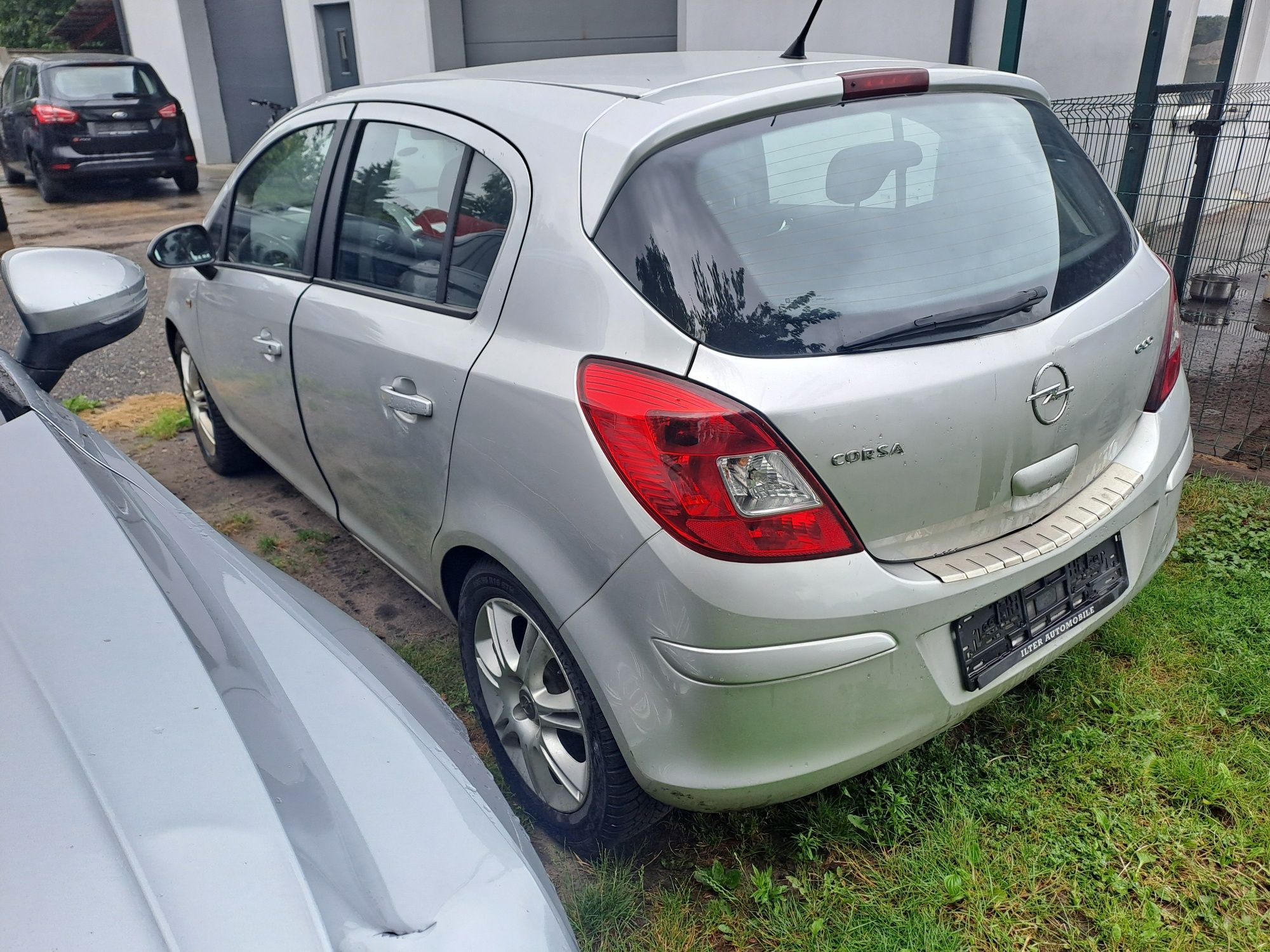 Opel Corsa 1.3 eco 2011r  5drzwi nie odpala