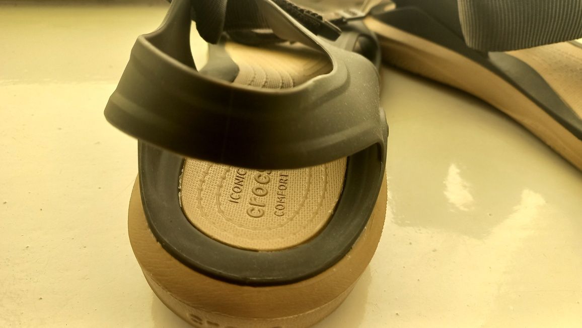 Чоловічі сандалі Crocs Sandal Swiftwater