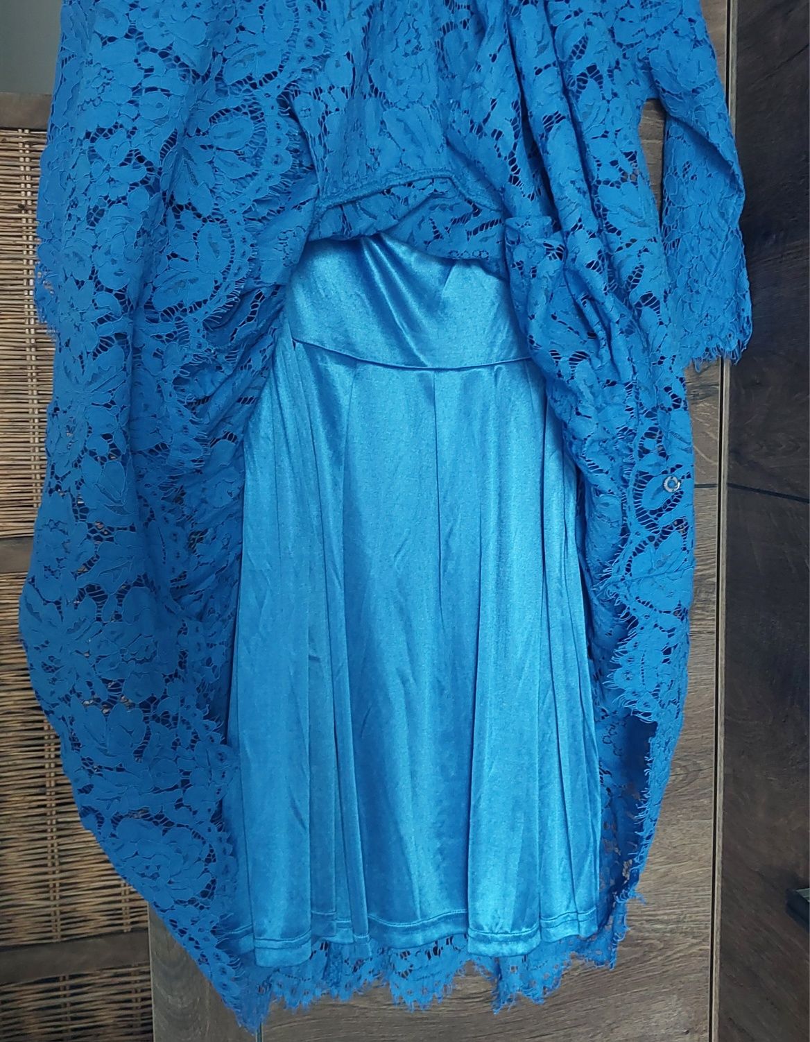 Sukienka koktajlowa
