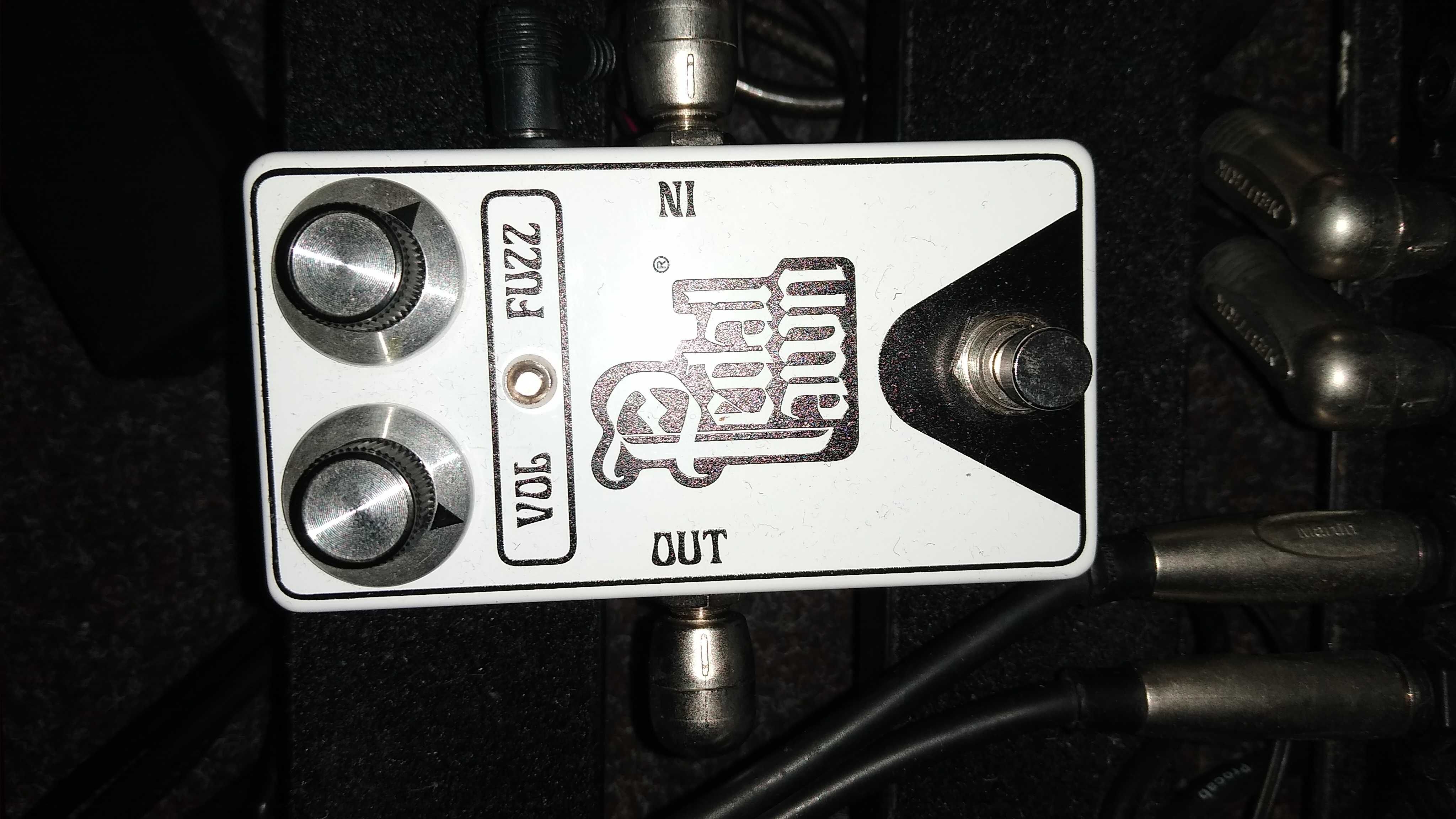 Pedal Pawn Fuzz, przester, dopałka