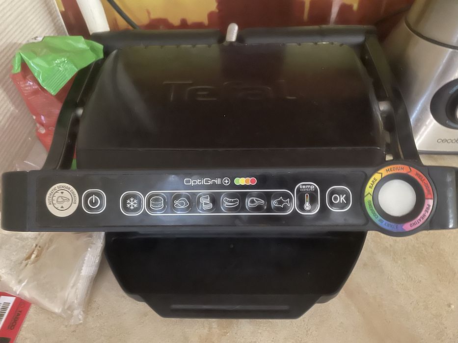 Електрогриль Tefal 2000W — швидке приготування без зайвого жиру!