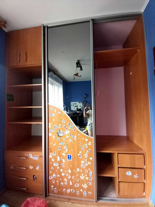 Szafa na wymiar garderoba z lustrem STAN BARDZO DOBRY