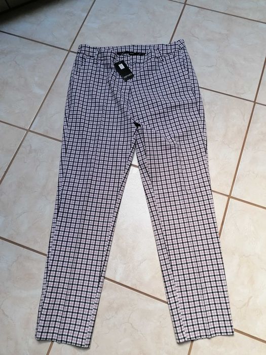 Nowe spodnie damskie r 42