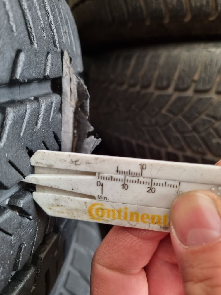 Michelin 215/65/15C 7mm. Cena za 4szt letnie