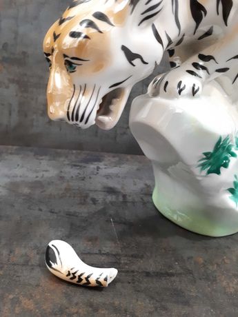 Tygrys Wawel porcelana PRL vintage