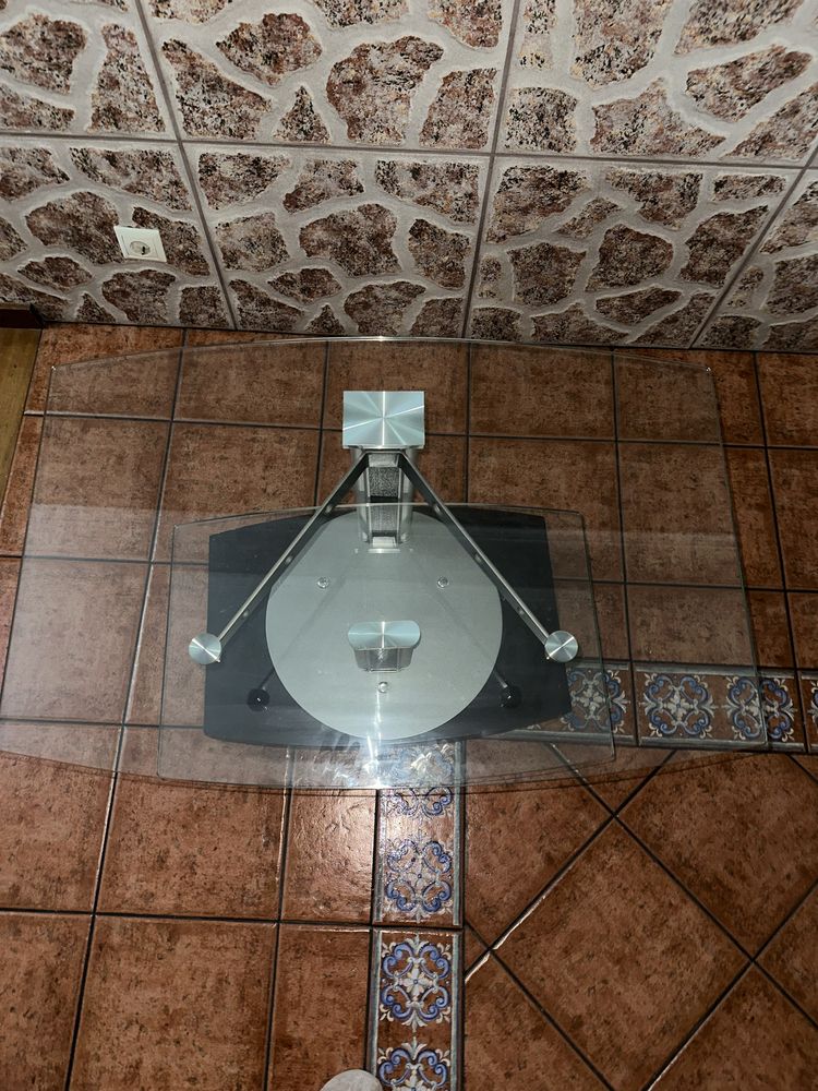 Móvel para TV giratorio