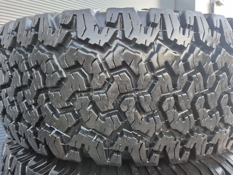 4x Opona, opony terenowe JEEP BFGoodrich All Terrain 33x12.5  r15