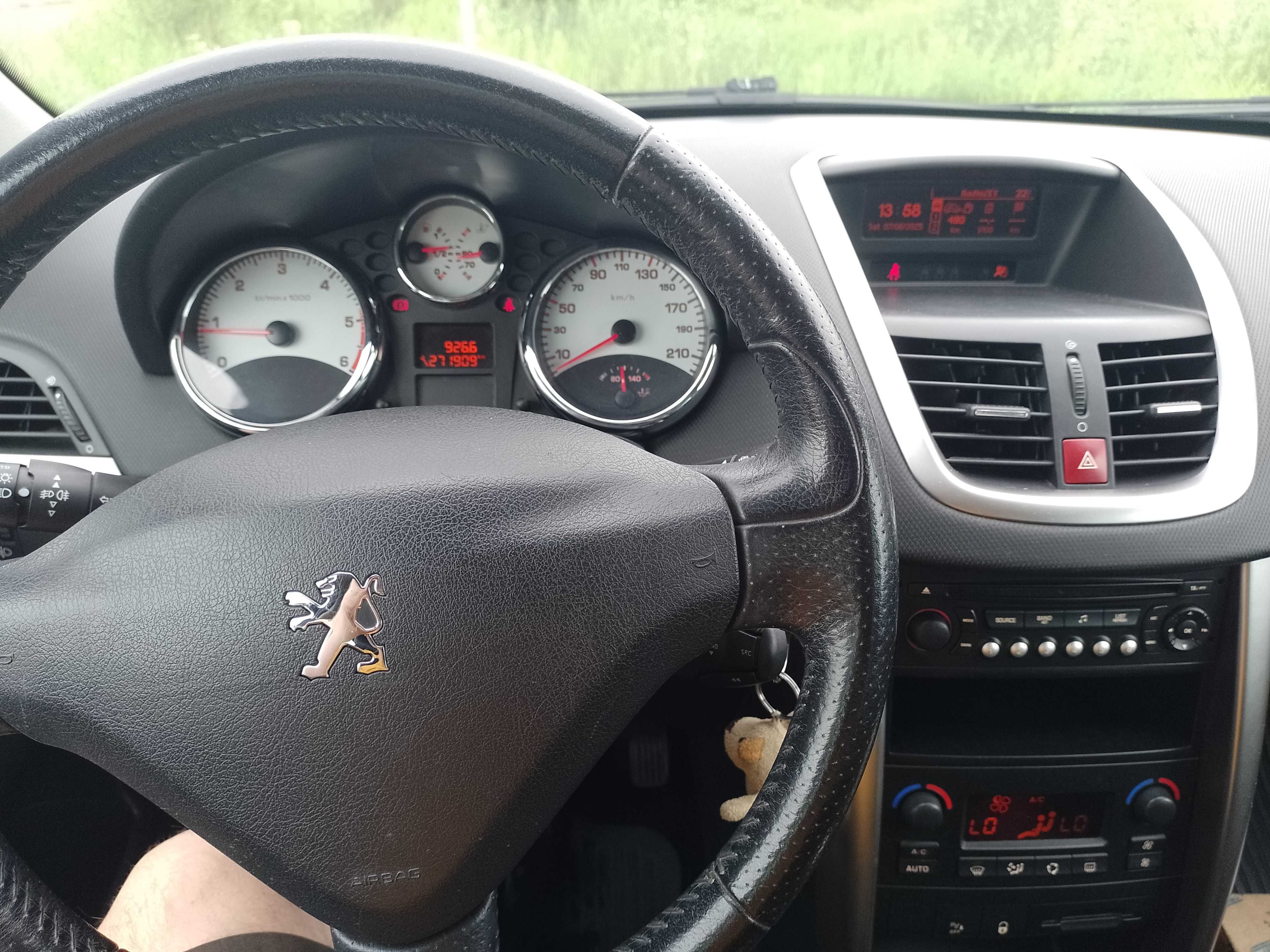 Peugeot 207 SW 1.6 HDI Outdoor klima, PDC, półskóry