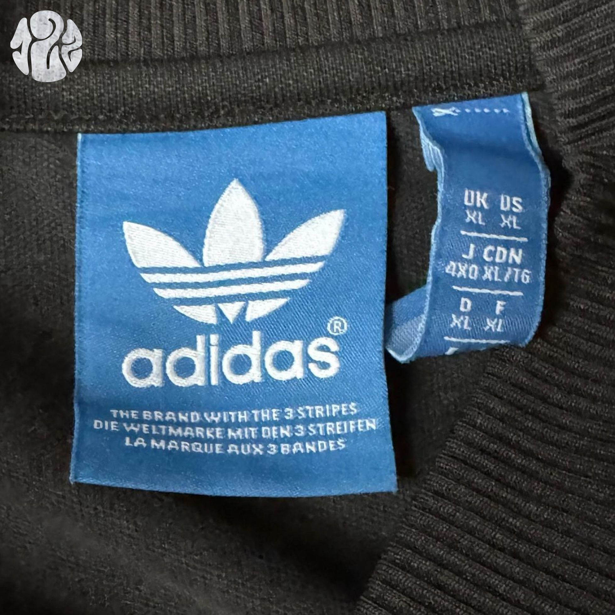 Куртка-бомбер Adidas Originals (можливий торг)