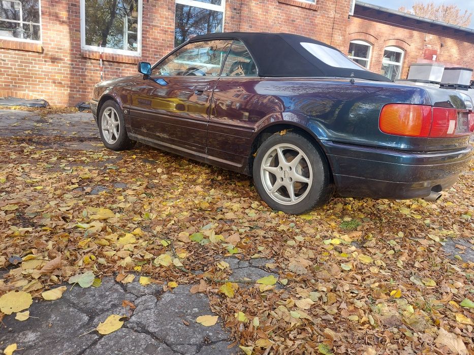 Audi 80 cabrio 2,3 benzyna,  ładny dach ,okazja!!