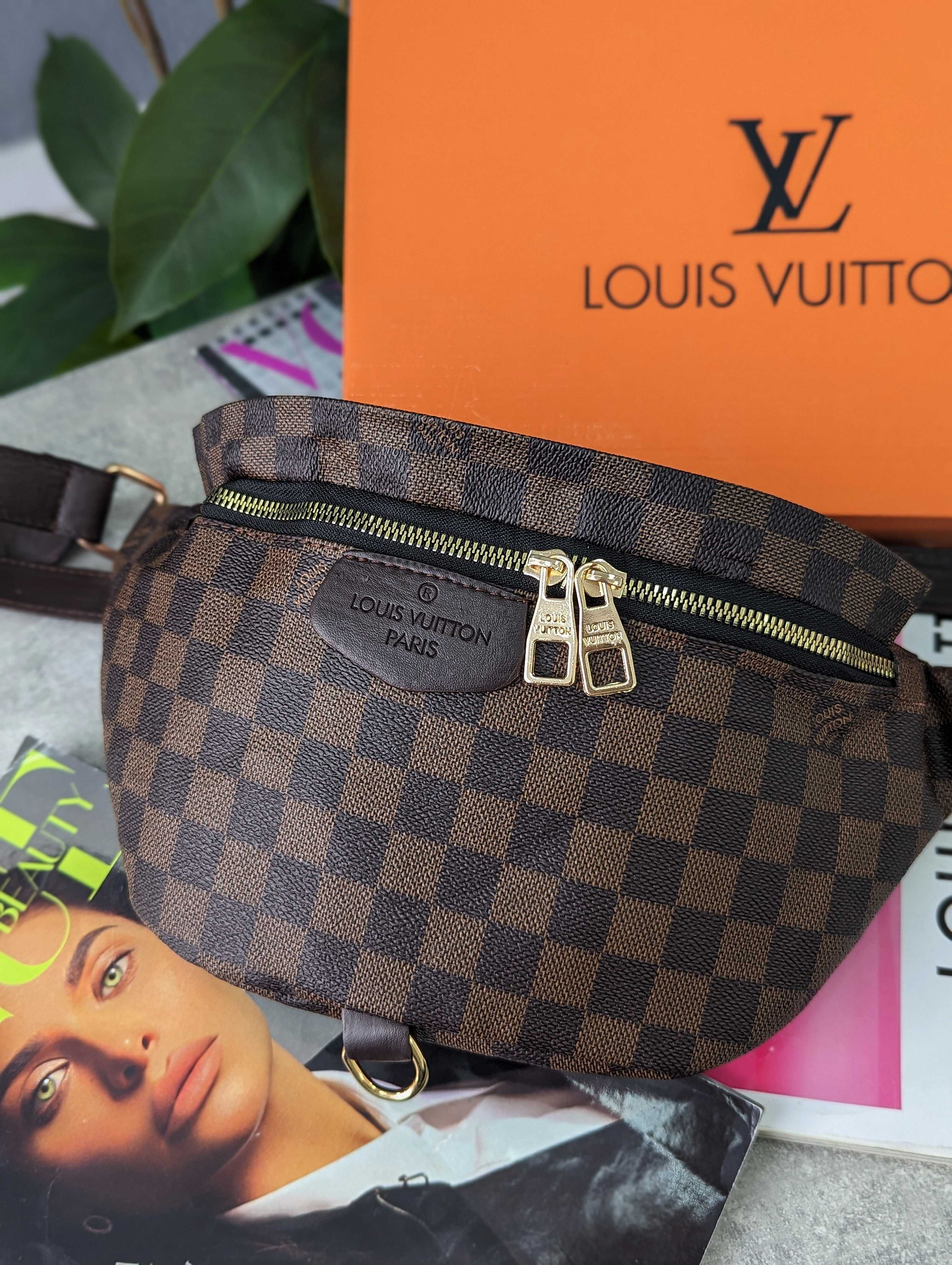 Женская бананка Louis Vuitton коричневая Луи Витон черная