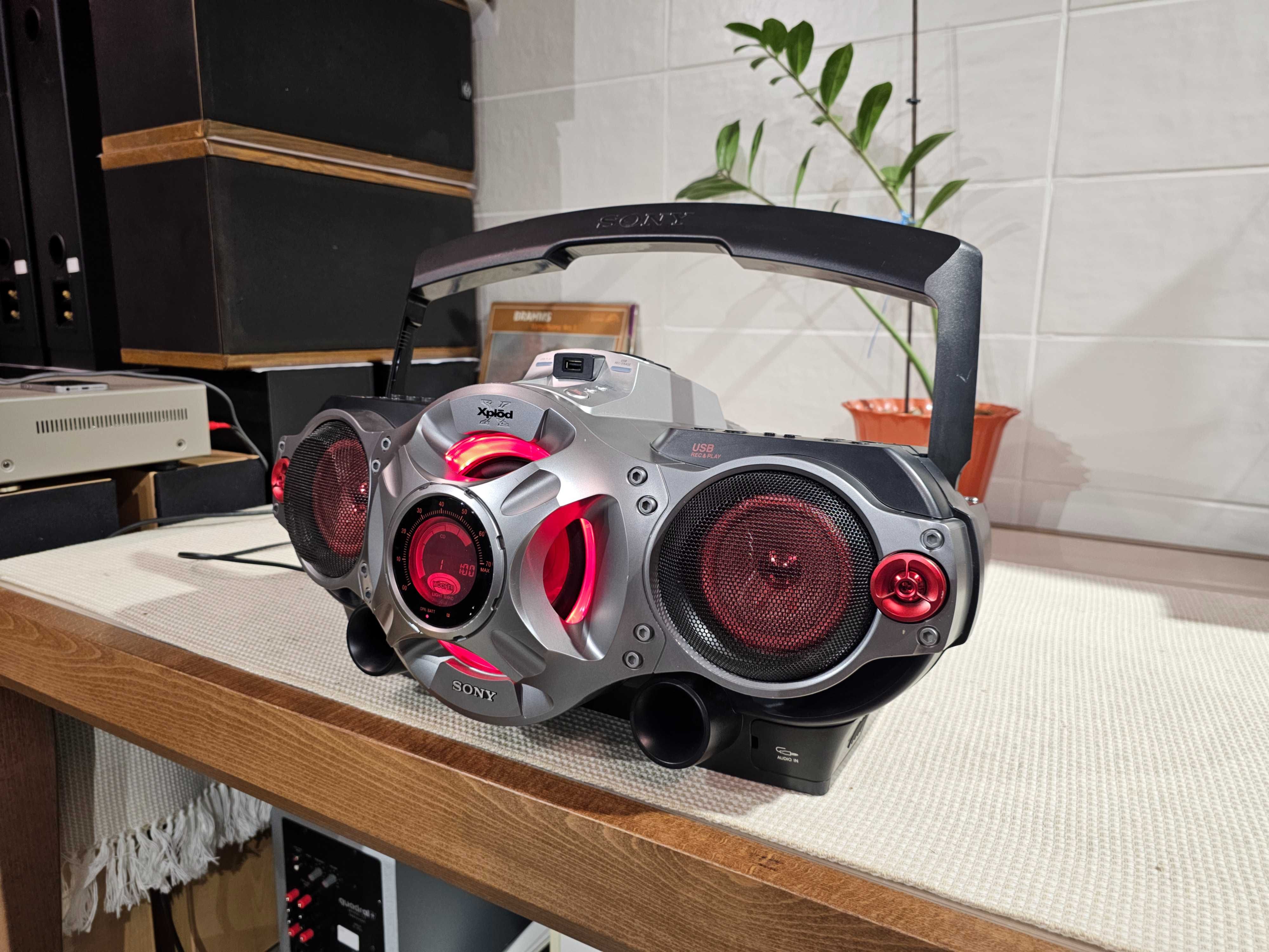 Бумбокс Sony CFD RG880CP