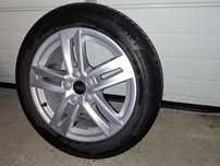 FELGI AUDI A4 ORGINALNE jak NOWE  17" komplet z oponami zimowymi