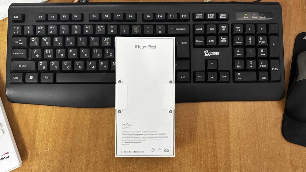 NEW Google Pixel 8 Pro 128GB Porcelain/Obsidian/Bay Trade In Гарантія
