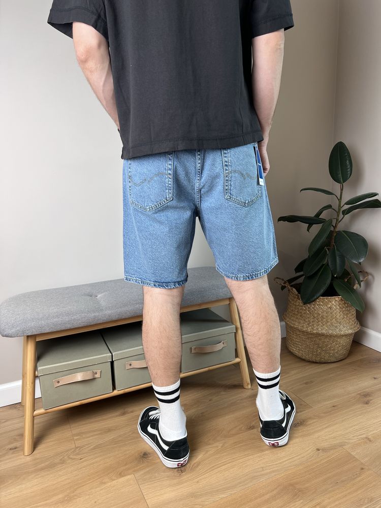 New ! Шорти JACK&JONES  Loose fit !