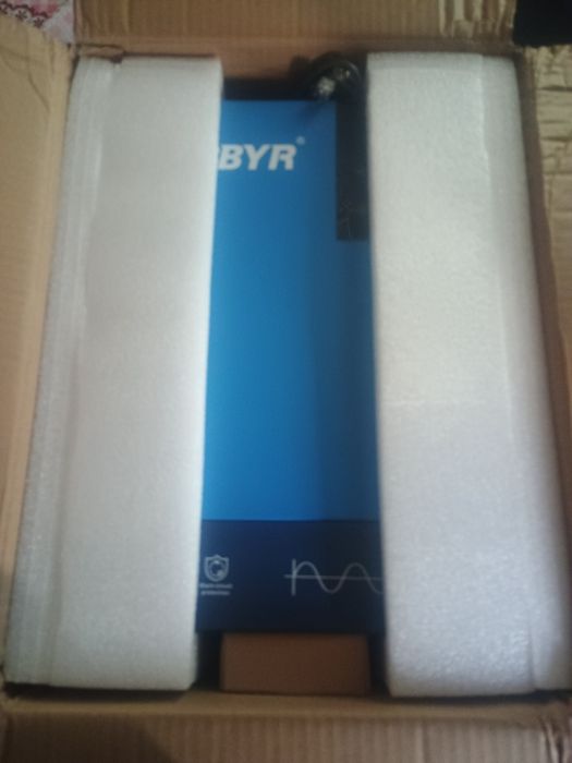 Гібридний сонячний інвертор Busbyr 7000v/6200w 48v