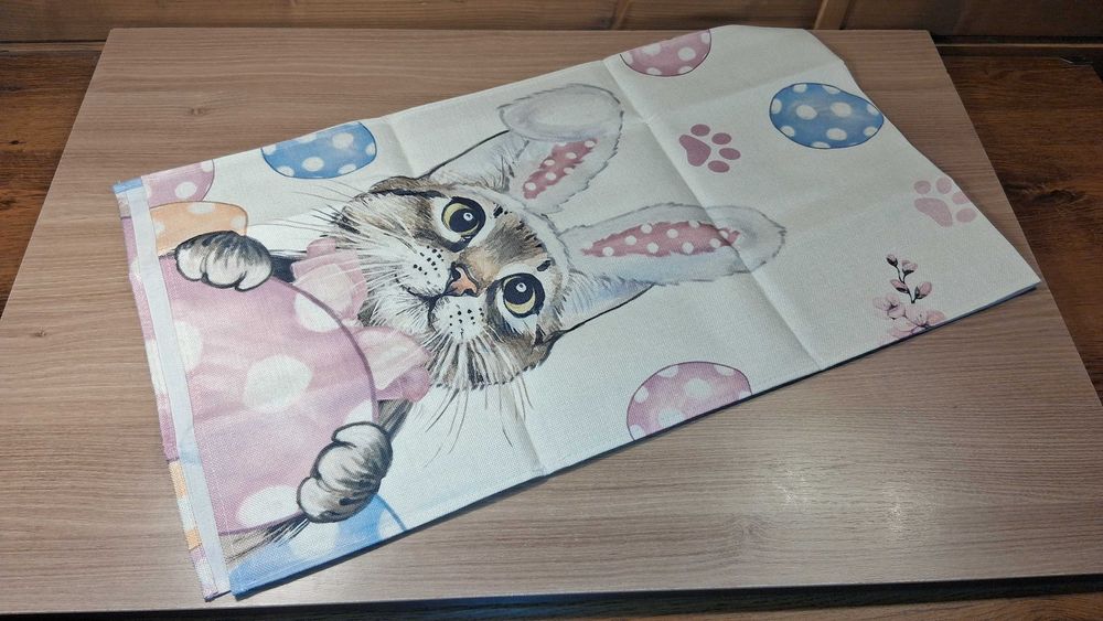 Bieżnik 40 × 140 Cm Z Kotkiem I Pisankami Idealny Na Wielkanoc