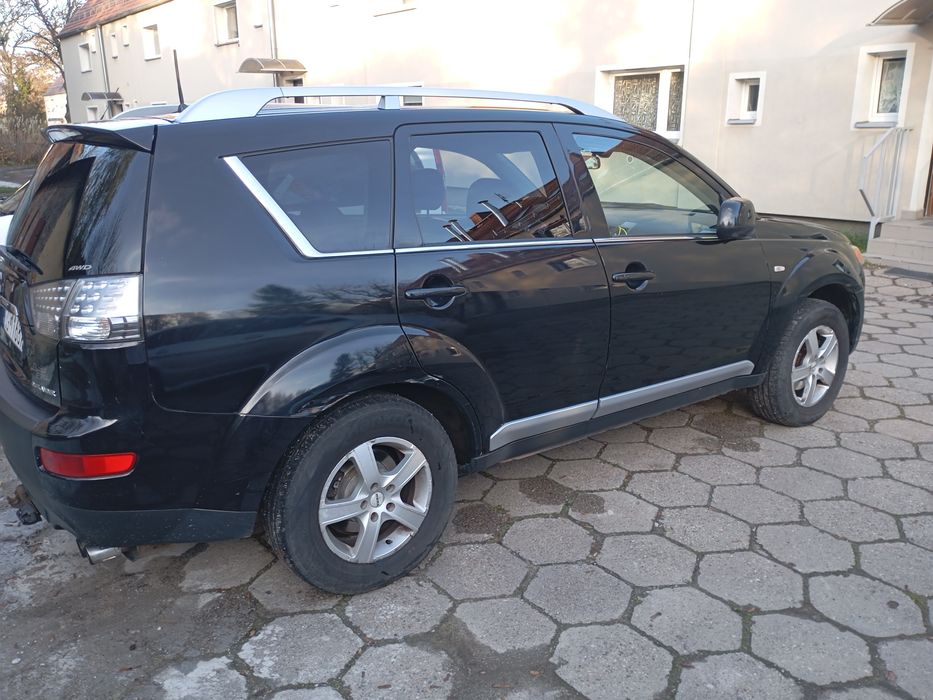 Mitsubishi Outlander II 2009 r 2,2 diesel