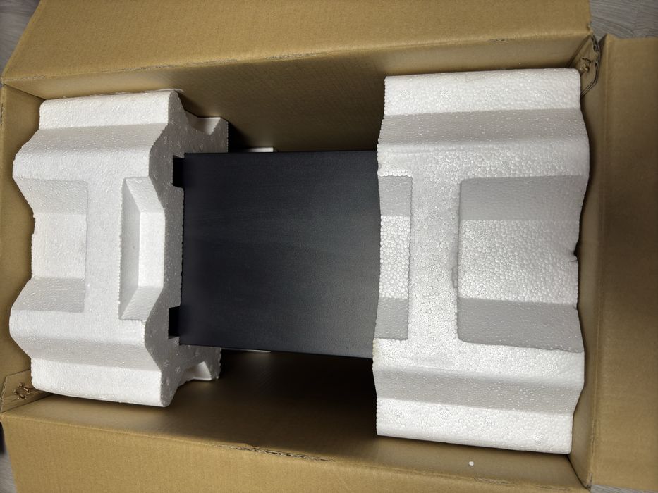 ДБЖ,Инвертор.MAXION лінійно-інтерактивний 5000ВА/3500Вт.