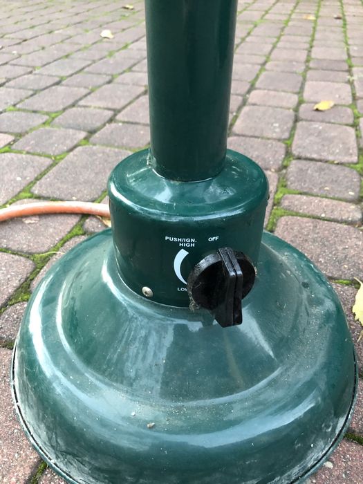 Parasol grzewczy gazowy palnik tarasowy