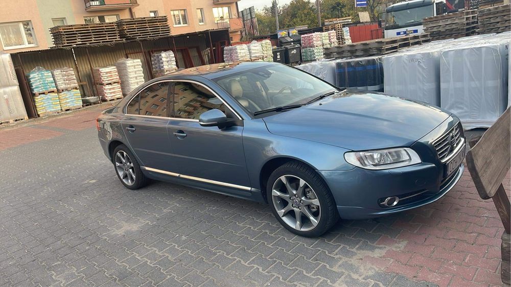 Volvo s80  benzyna  wersja inscription