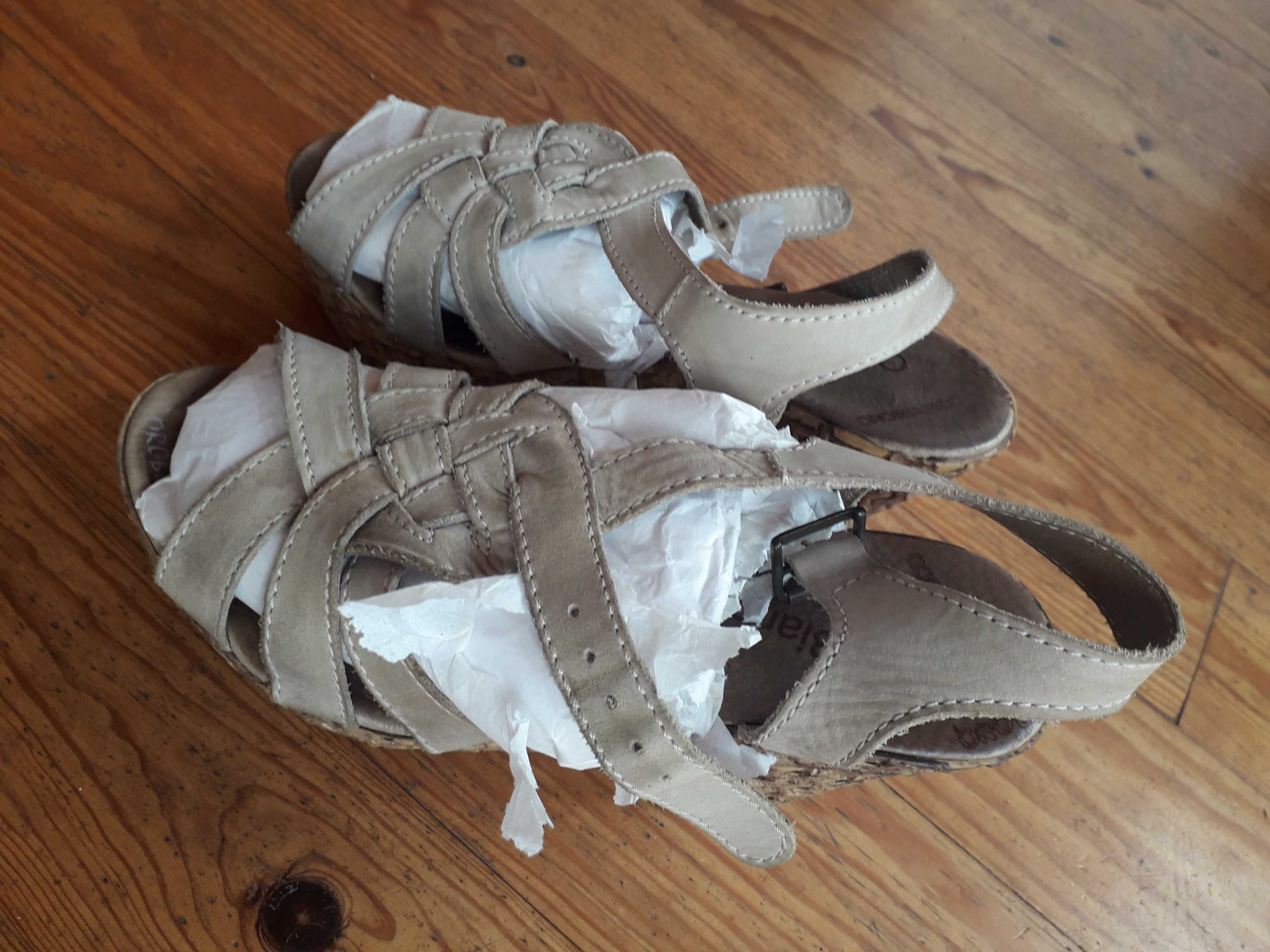 Sandalias usadas