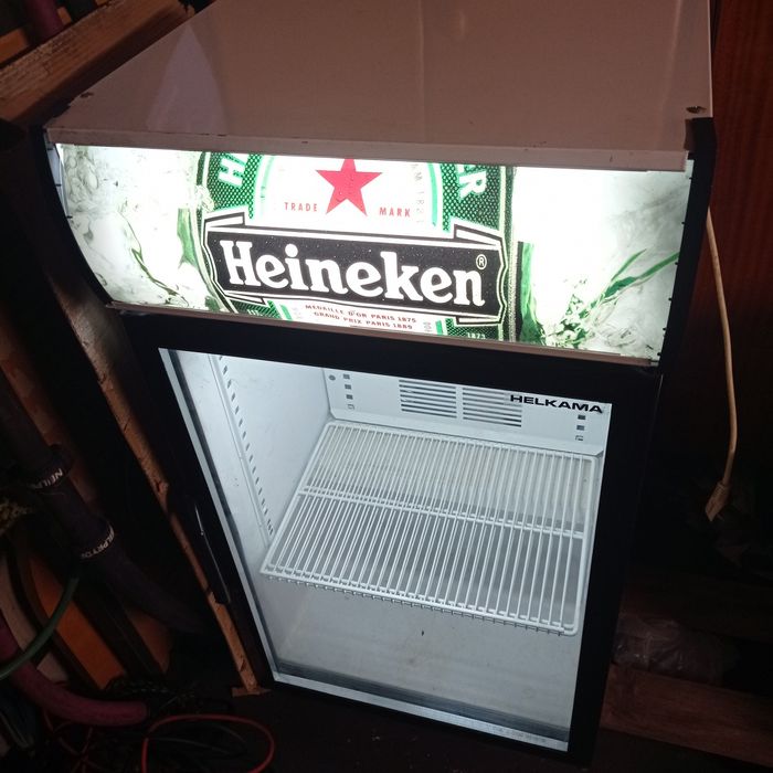 zamrażarka z witryną szklaną heineken zakres do -30 stopni