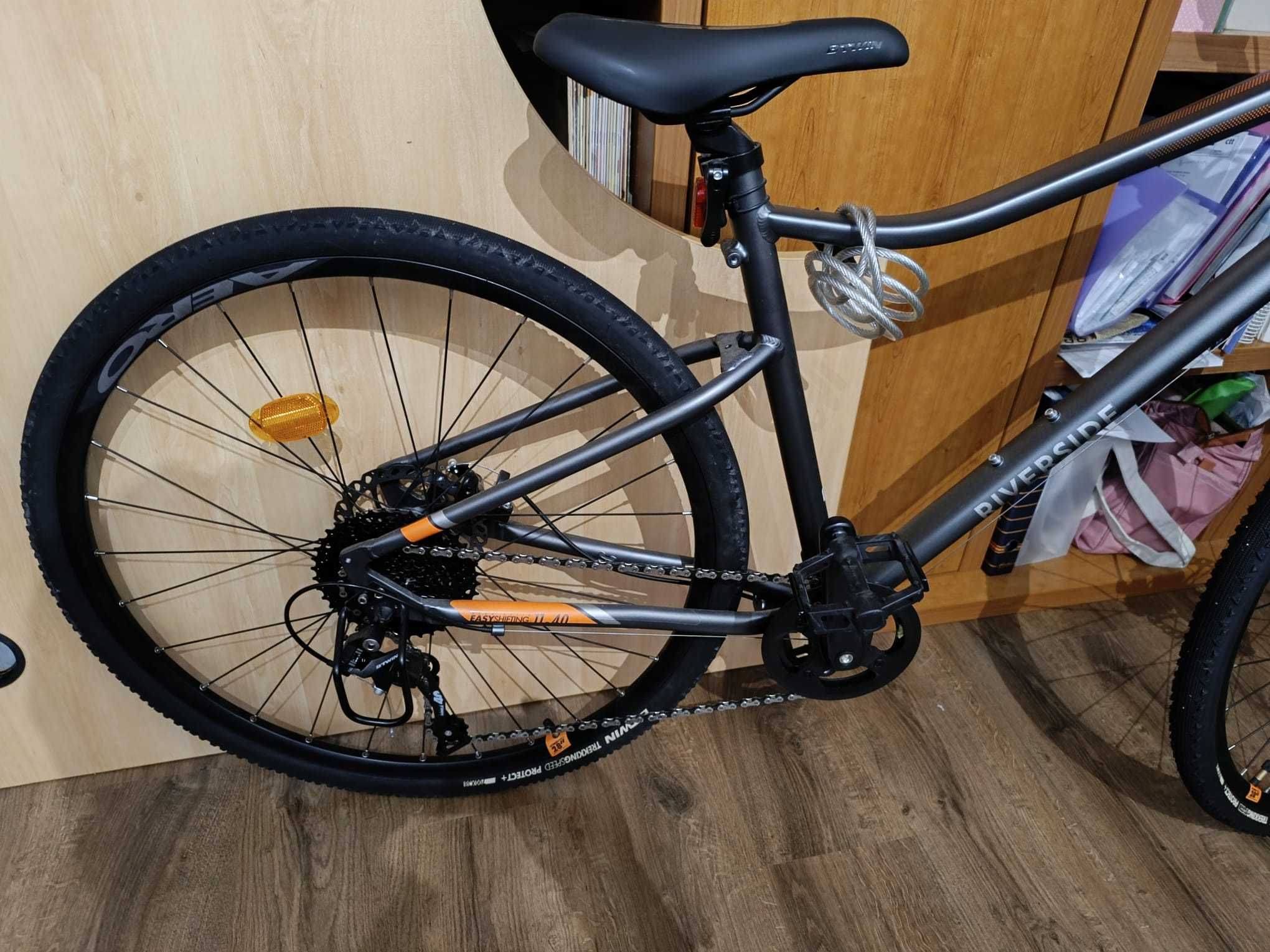 Bicicleta Trekking Riverside