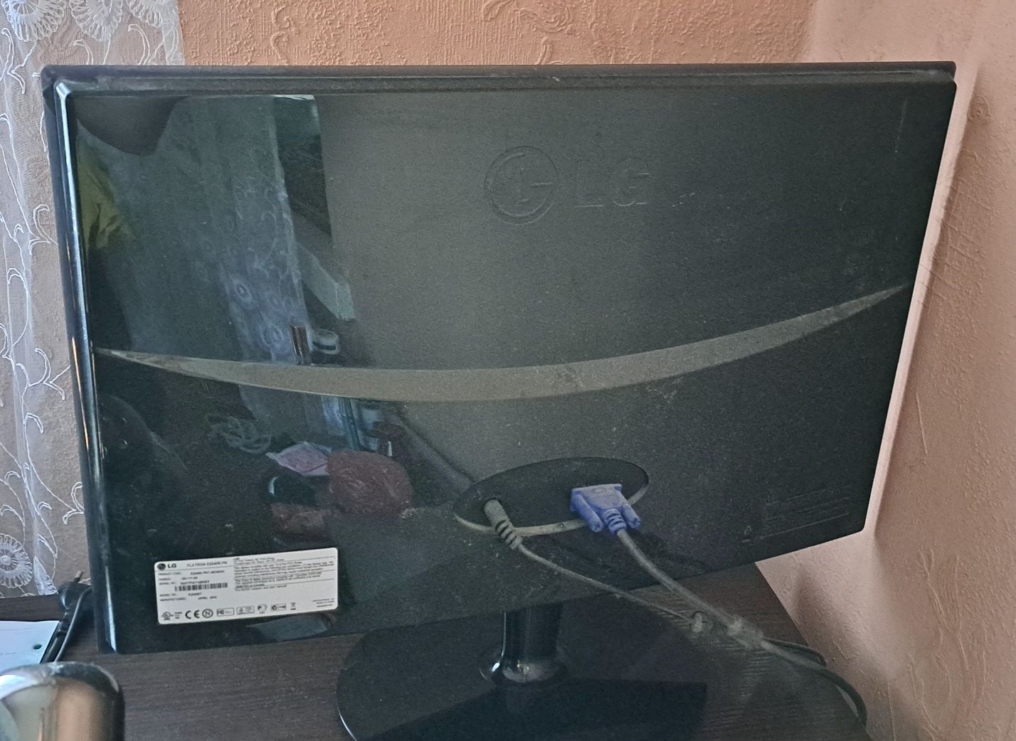 Монитор LG 22 рабочий