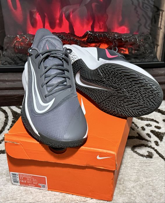 Оригінальні Кросівки Nike Precision 7 ( FN4322-003 )  розмір 49(34см)