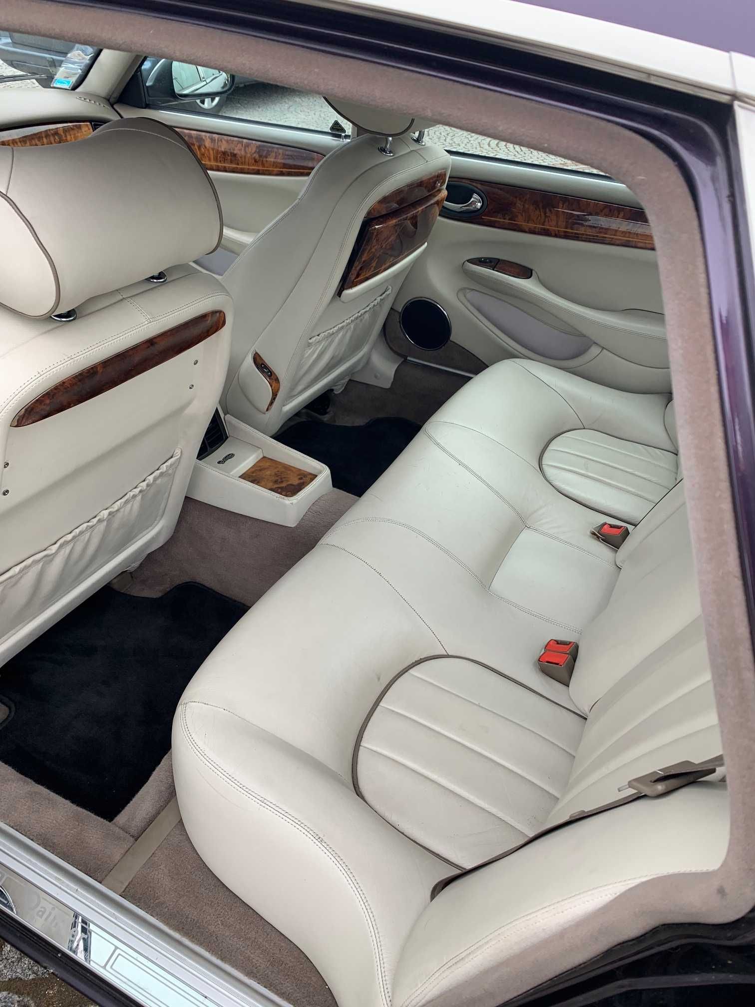 Jaguar Daimler Six XJ 300 V8 long
