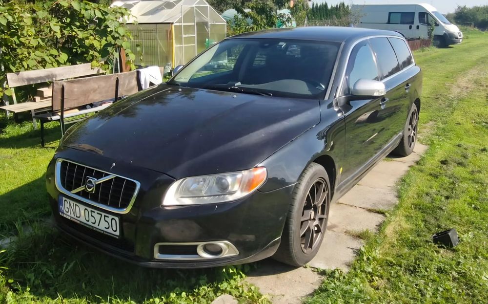 Volvo V70 Volvo v70 3.2 benzyna + LPG 4x4 2008r