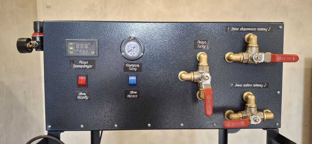 Аппарат стенд для промывки радиаторов. Промивка пічки. Апарат чистки р