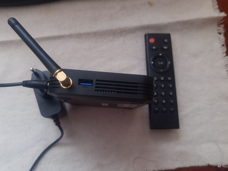 Смарт ТВ Приставка Tanix TX6 (Android 9) – Б/У, СТАН НОВОЇ! 4К,