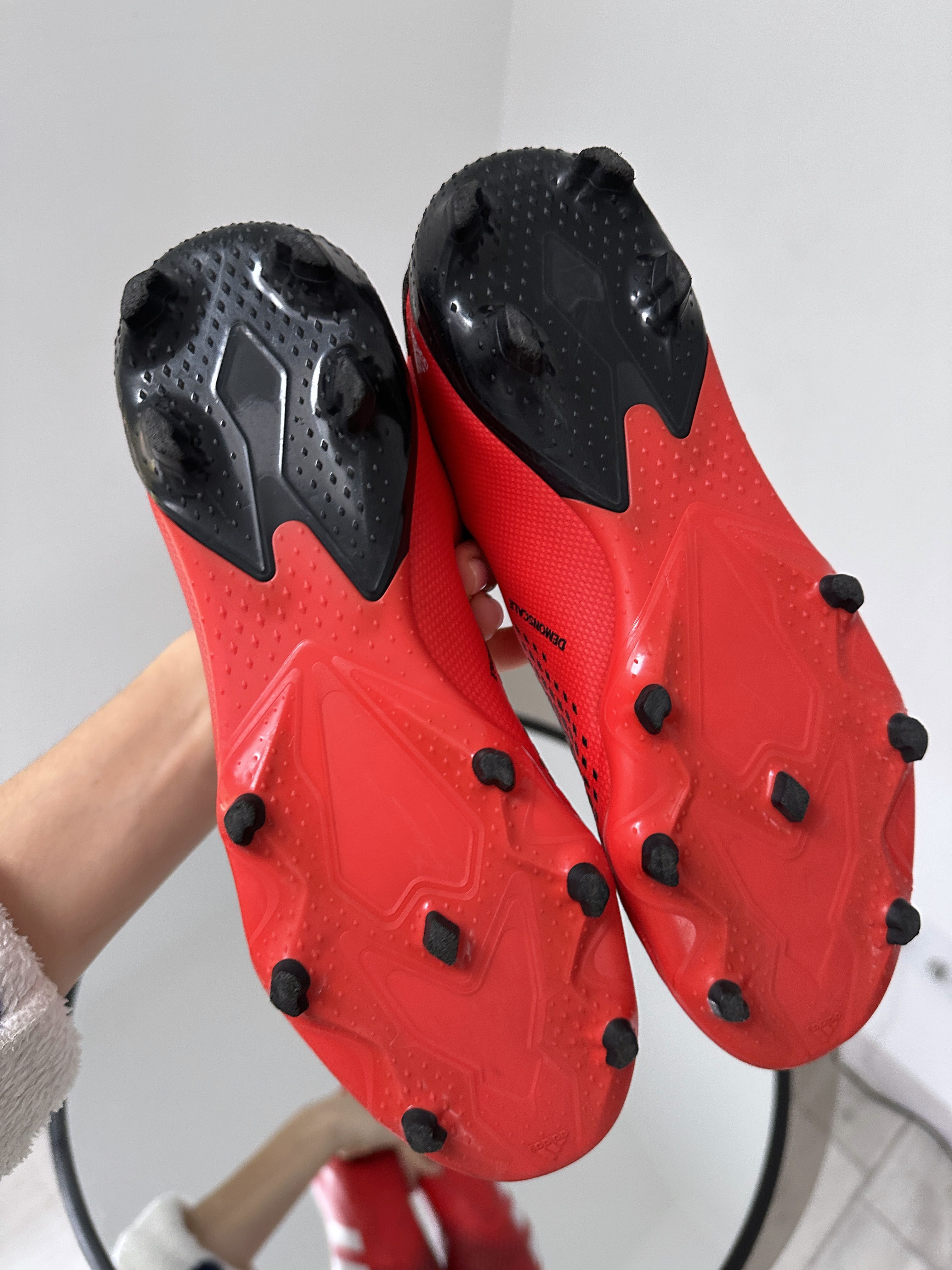 Мощные крутые бутсы с чулком Adidas Predator