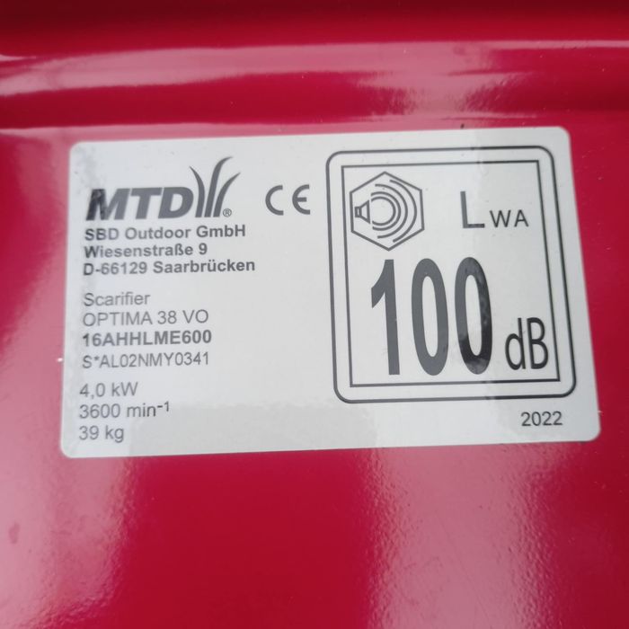 Wynajmę wertykulator-aerator spalinowy MTD